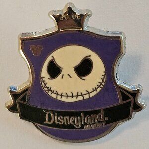 DISNEY Pin Trading ~ Disneyland Resort ~ Crest/Jack Skellington 4/5 ~ 2012